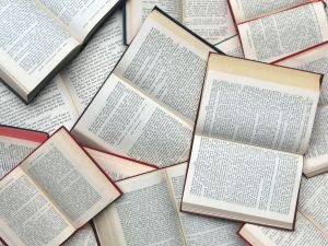 637320_books_books.jpg 637320_books_books.jpg