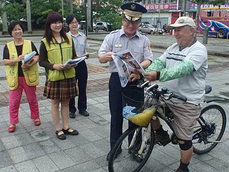 東勢社區治安簡訊加強學生暑期安全