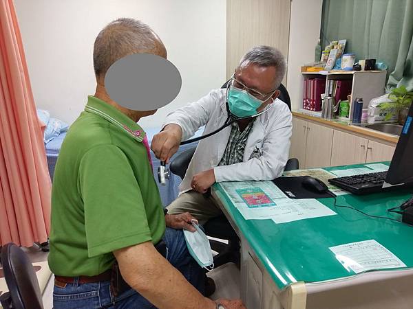 N翁長期頭暈.jpg N翁長期頭暈.jpg