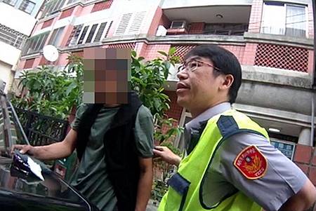 H竊車偷財物.jpg H竊車偷財物.jpg
