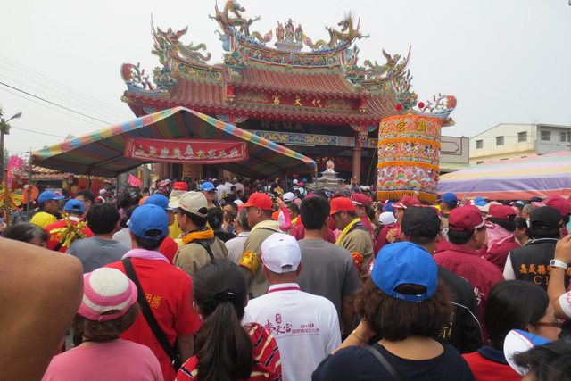 2013/4/8 大甲鎮瀾宮媽祖繞境第三天 (駐駕新港奉天宮