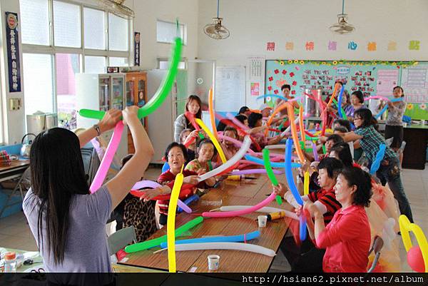 20121111大農社區造型氣球DIY教學 (8)