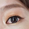 suqqu 119向陽葵2.jpg