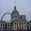 Old Courthouse + Gateway Arch