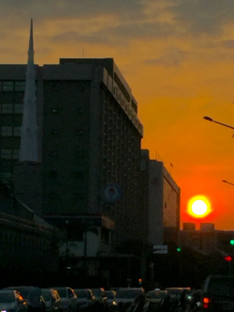 抓太陽.jpg 抓太陽.jpg