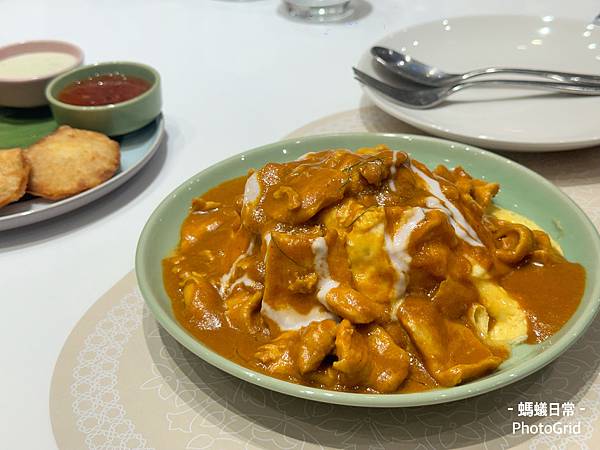 新竹美食 南港美食 台中美食 百貨連鎖美食 泰式餐廳 Lady Nara 泰式帕拿歐姆蛋飯 菜單.JPG