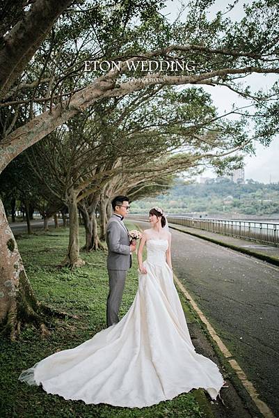 台南婚紗禮服 (8).JPG