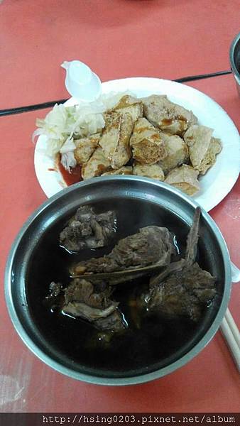 2048035.jpg 2048035.jpg