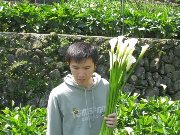 你這採花賊(指)ˋˊ