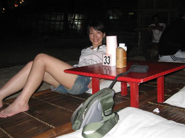 老姐他們去做SPA~我們去懶洋洋飲料店