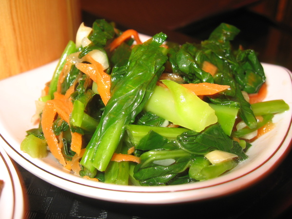 這哪是燙青菜啦...是冷的耶ˊˋ