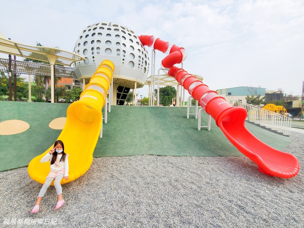 屏東親子景點特色公園新園共融遊戲場