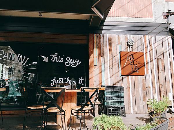 相片 2016-11-18 下午12 24 24 (1).jpg