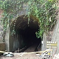 2009年 山線 苗栗隧道.jpg