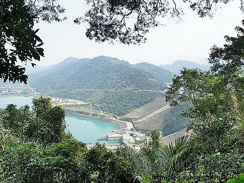 石門水庫與 溪洲山.jpg