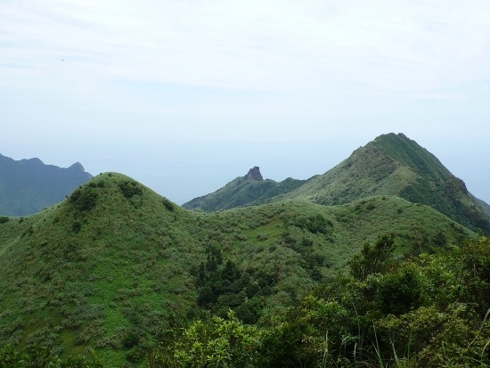 孟夏的 基隆火山群(1).jpg