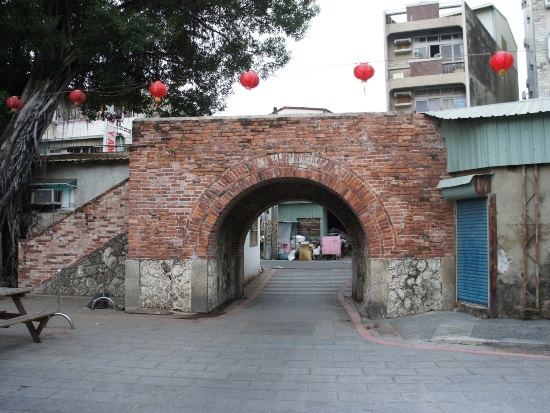 台南 兌悅門(1).jpg
