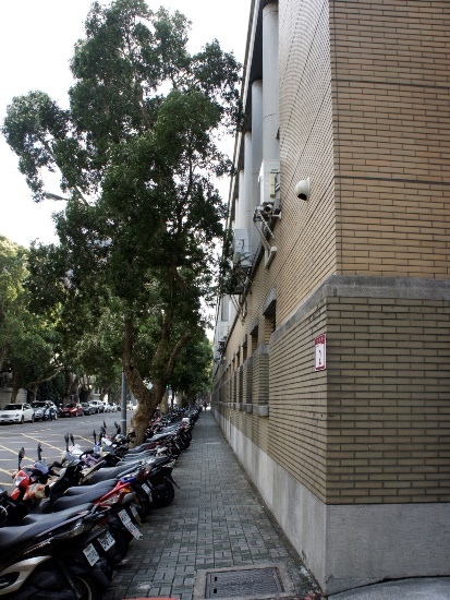 行政院 (台北市役所)(2).jpg 行政院 (台北市役所)(2).jpg