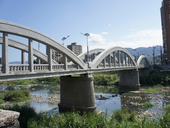 三峽橋.jpg