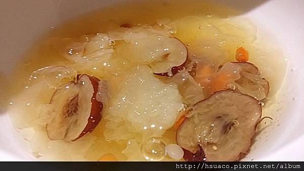 CYMERA_20150702_221602.jpg CYMERA_20150702_221602.jpg