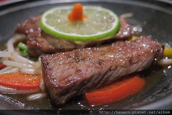 IMG_3812.JPG IMG_3812.JPG