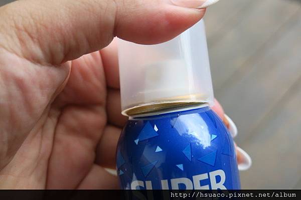 妍霓絲 防曬噴霧 試用