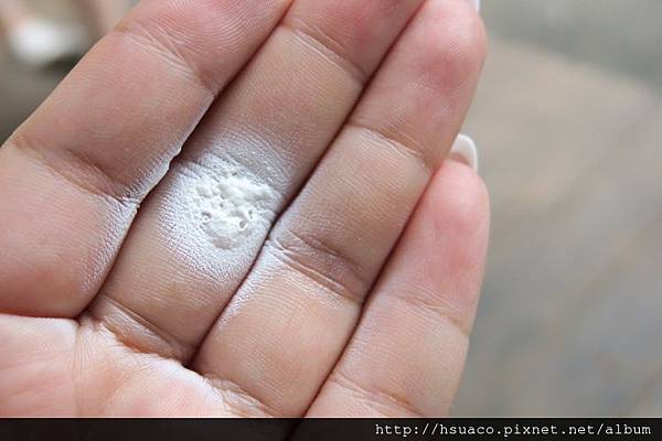 妍霓絲 防曬噴霧 試用