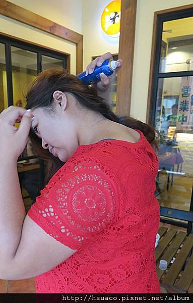 妍霓絲 防曬噴霧 試用