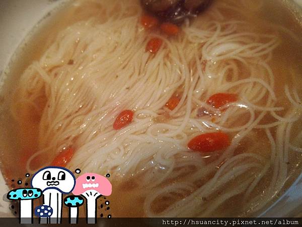 藥膳雞湯 (2) 藥膳雞湯 (2)