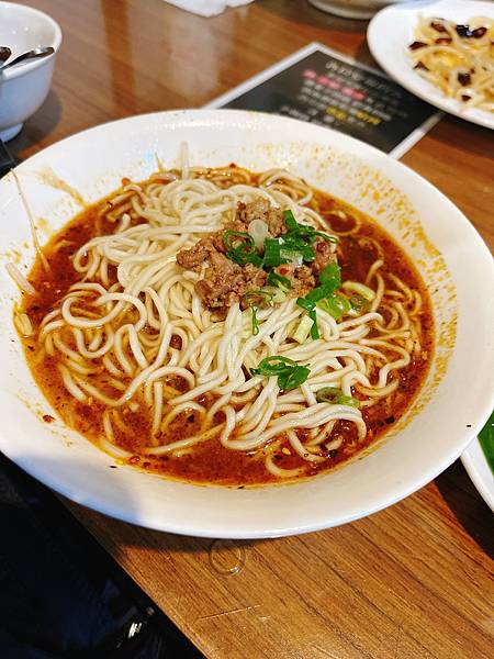 IMG_2831.JPG IMG_2831.JPG