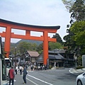 箱根神社入口的鳥居