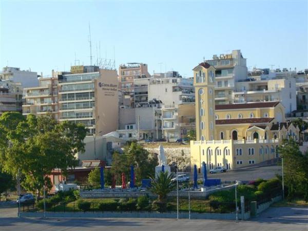 Piraeus附近的教堂