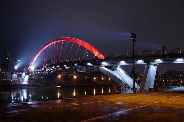 彩虹橋