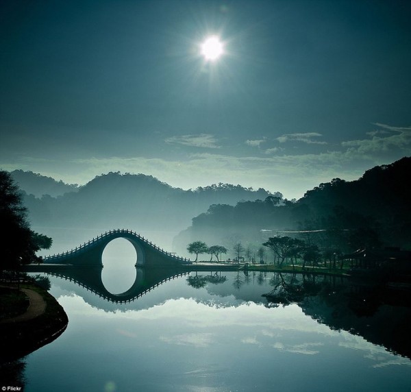 大湖公園錦帶橋