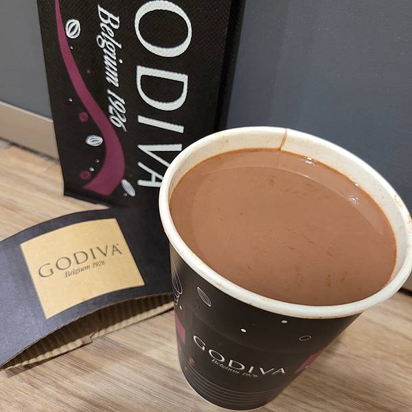 7-11  GODIVA 熱巧克力 Swiss Miss 2020 限量 711