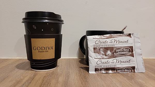 7-11  GODIVA 熱巧克力 Swiss Miss 2020 限量 711