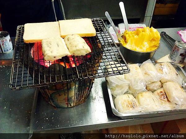 佳吉飲料店-碳烤饅頭