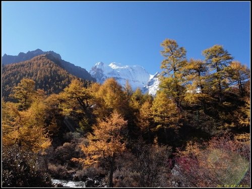 亞丁_冲古寺_珍珠海