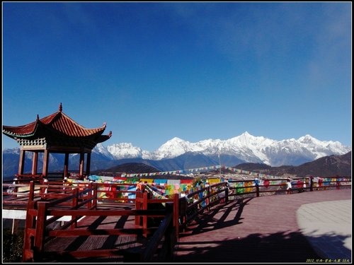 奔子攔._德欽_飛來寺_梅里雪山 奔子攔._德欽_飛來寺_梅里雪山