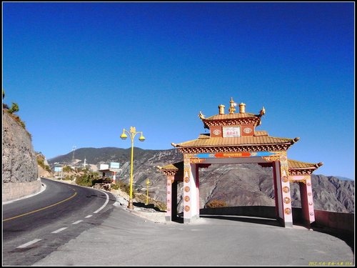 奔子攔._德欽_飛來寺_梅里雪山