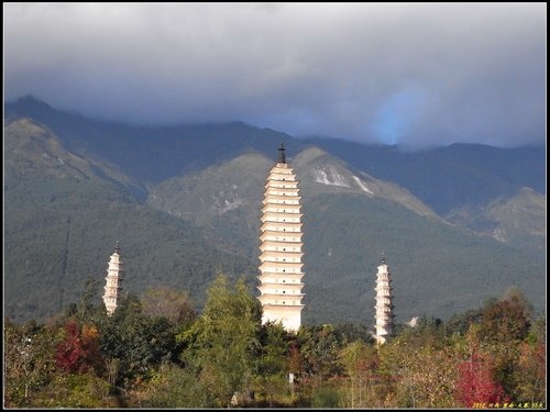 大理-喜洲-洱海公園-崇聖三塔