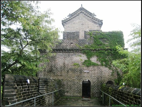 虎山長城_本溪水洞