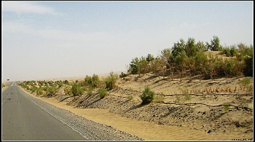 和田_民豐_沙漠公路_輪台