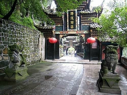 都江堰__青城山