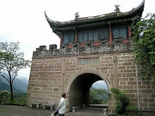 都江堰__青城山