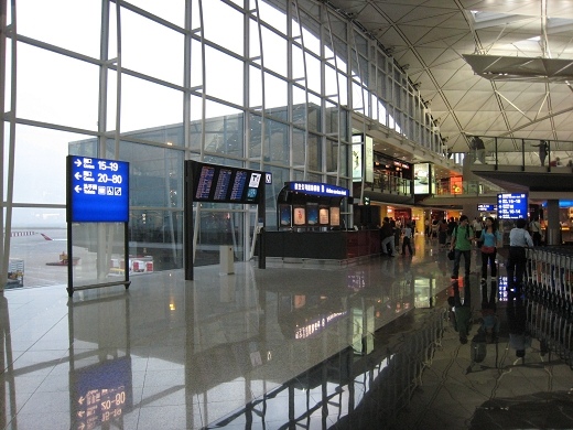 重慶→寶安機場→ 福永碼頭→ 香港機場
