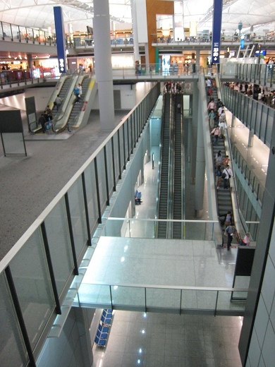 重慶→寶安機場→ 福永碼頭→ 香港機場