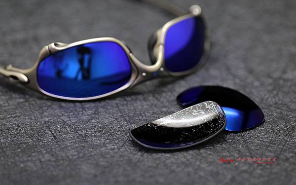 OAKLEY X METAL Juliet 偏光藍鍍膜鏡片重製實錄