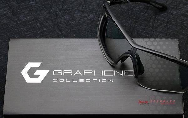 Rudy Project Tralyx GRAPHENE 石墨烯『超視野』客製化運動光學變色近視運動太陽眼鏡 高雄得恩堂左營店 專業銷售店 Rudy Project Tralyx GRAPHENE 石墨烯『超視野』客製化運動光學變色近視運動太陽眼鏡 高雄得恩堂左營店 專業銷售店