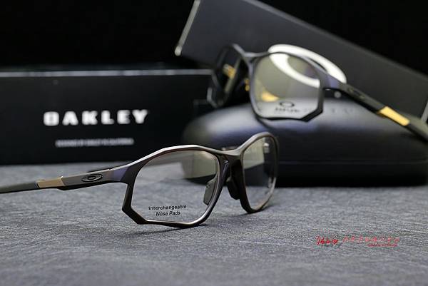 Oakley Trajectory OX8171光學眼鏡 高雄得恩堂左營店 專業銷售店